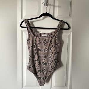 Babaton bodysuit